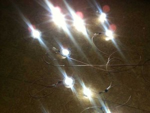 Fertige LEDs im Funktionstest