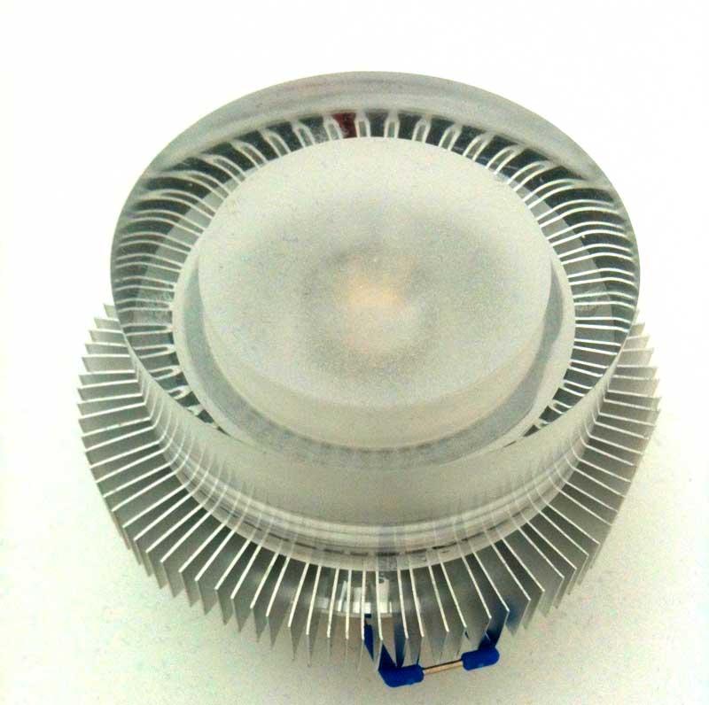Fertige LED-Einbauleuchte mit Acrylglaslinse